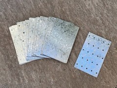 Sandbaggy Tie Plate for Wood (3-1/8″ x 5″) – Hot Dipped Galvanized Steel – 20 Ga