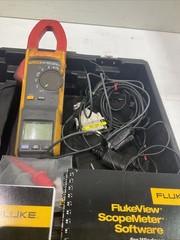 FLUKE 381 REMOTE DISPLAY TERMS CLAMP METER KIT T2M
