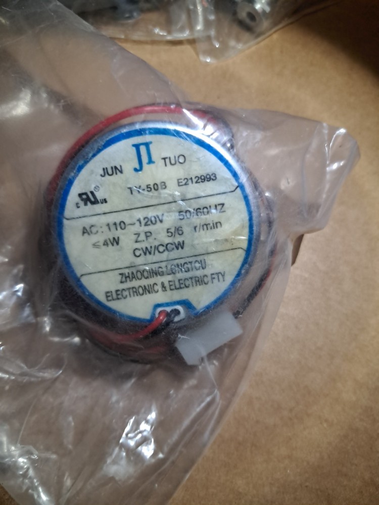 NOS Jun Tuo TY-50B E212993 Synchronous Motor 110V-120V 4W 5/6 RPM CW/CCW New