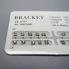 20 Pcs/Kit Dental Orthodontic Metal Bracket Braces Standard Roth .022 Hook 3-4-5