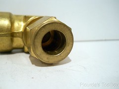 New Crawford Brass 1/2″ Tube OD x 1/2″ FNPT Adapter Elbow Fitting, B-810-8-8