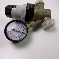 Caleffi 535351HA 535H Reducing Valve ASSE 1003, Female 3/4″ NPT w Pressure Gauge