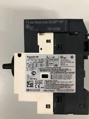 Schneider Electric GV2-P06 Manual Motor Controller With GVAN11 Aux Contact Block