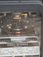 USED General Electric 12ICW53A2A Power Relay Type ICW 120V 5A 60Hz 3 Phase Vars