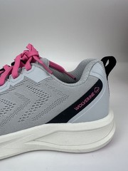 Wolverine Women’s Bolt DuraShocks Knit CarbonMax Work Shoe Size 8 Light Grey