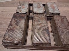 1950s through 1970s ???EKCO-F9/ EKCO-54 commercial bread pans