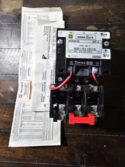 SQUARE D AC Starter: 8536SBG2V02S, 1H491, 3 Poles, NEMA Size 0, 18 A, 120V