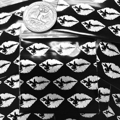 BaggiesSince1987 – 1515 Design Zip Bags METALLIC PRINT EL CHAPO ….READ DETAILS