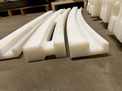Food Grade Plastic guide / track for conveyor 36″ x 4″ curved New