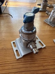 Veriflo High Purity Stainless Steel Gas Regulators And Valves – Lot of 14
