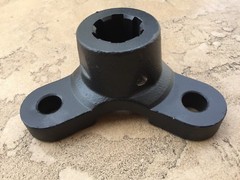 Rhino Spider yoke with 1 3/8″-6 Spline for Flex Coupler shaft 00768349