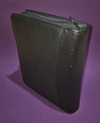 🔥Kirkland Signature Premium Leather 7-Ring Binder New Classic Planner Zip Case