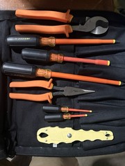 IDEAL 1000V Insulated Electrical Tool Kit w/ Screwdrivers Pliers Stripper Case