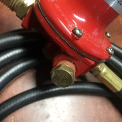 Genuine Marshall REGULATOR,LP-GAS 0-30 Psi W/SOFT 10’ HOSE Model MEGR-6120