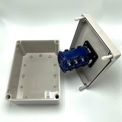 Manual Transfer Switch Line-Off-Inverter/Gen, 63 Amp 3 Pole cRU UL listed switch