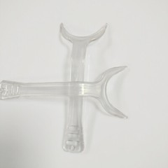 2 Orthodontic Cheek Lip Retractor Autoclave Dental Mouth Opener Photograph Props