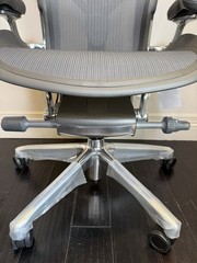 Herman Miller Aeron Office Chair – Size B – Graphite – Polished Aluminum