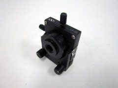 NEWPORT LP-05 XYZ PRECISION LENS POSITIONER 0.5 IN. (12.7 MM) DIAMETER