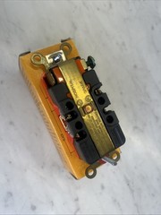 Hubbell Wiring Device-Kellems IG8200 Duplex Straight Blade Receptacle, 5-15R,