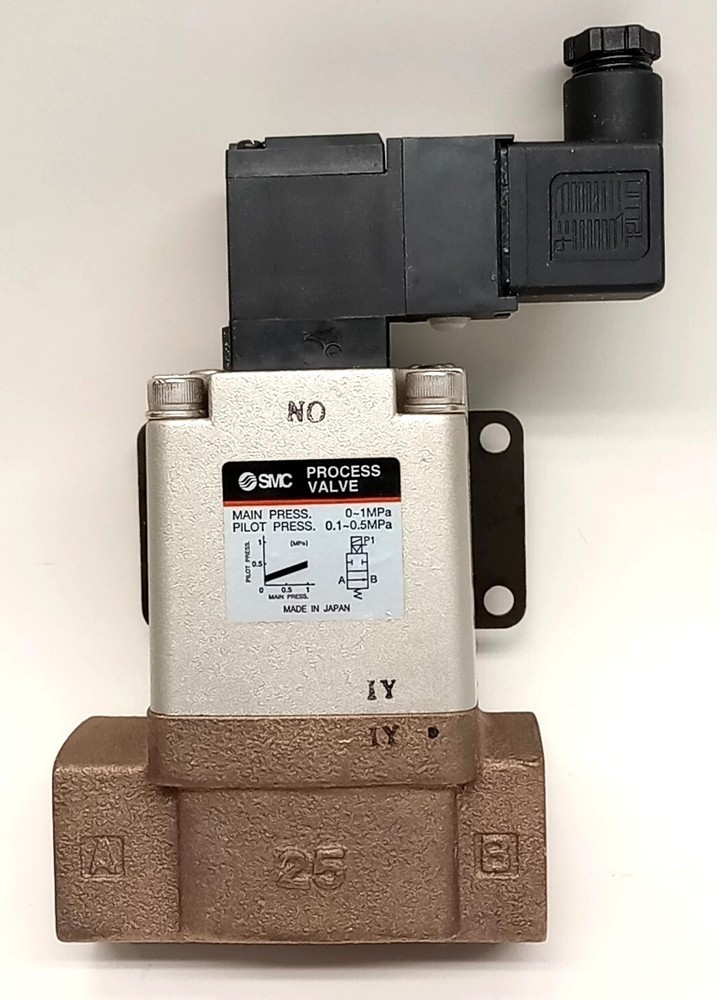 SMC VNB412B Solenoid Process Valve Ports 1-2/ 1/8″ NPT Ports A-B/1″ NPT DC21-26V