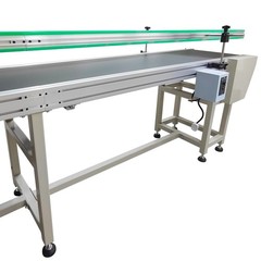 118×15.7in PVC Belt Conveyor Adjustable Speed 120W for Packaging Production Line