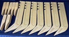 7 Scarifier Shanks and 6Y-5230 teeth fits CAT MOTOR GRADER 9F-5124 195-7218