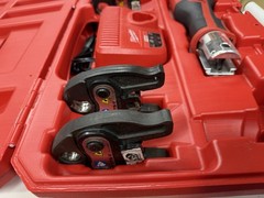 Milwaukee M12 Force Logic ProPress with Jaws and Accessories 2473-20