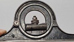 The L S Starrett Co. ATHOL MASS. Protractor Head Starrett No. 490
