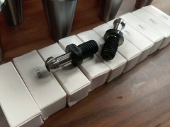 CAT40-ER32, ER16 4 Collet chucks each, 18 ER32-19 ER16 Collets, 10 Pull studs