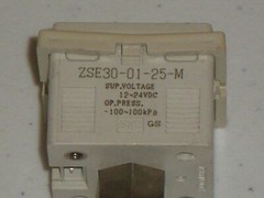 SMC ZSE30-01-25-M Pressure Sensor 12-24 VDC Free Shipping!