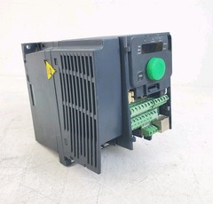 Schneider Electric Altivar 320 ATV320U15N4C 2 HP Variable Frequency Drive