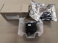 CUTLER HAMMER CHB3100 100A 240V 10kA 10,000 NEW IN BOX Zd-5855 3 Pole Phase