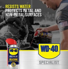WD-40 Specialist Silicone Lubricant with SMART STRAW SPRAYS 2 6-pack, Regular