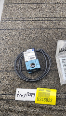 Mac Valves 113B-551BAAA: 3-Way Universal Solenoid Poppet Valve 1/4″ NPTF 12 VDC