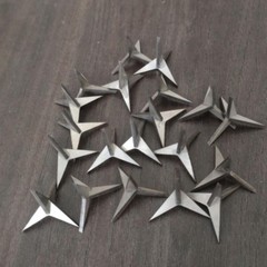 200Pcs Tire Puncture Spikes Heavy Portable Duty Carbon Steel Triangle RoadSpikes