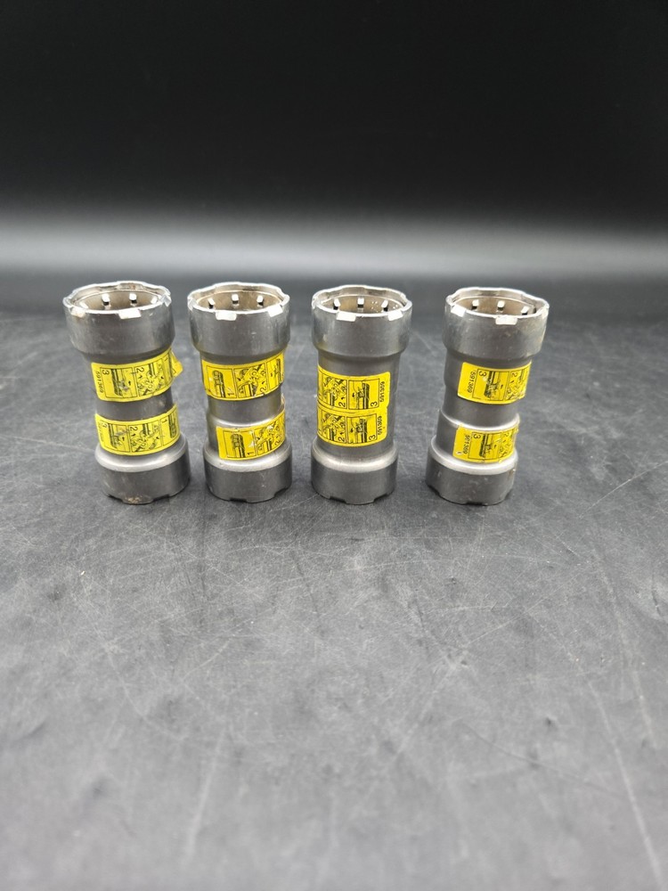 Viega 25001 1/2″ MegaPressG Coupling with Stop ( Lot of 4 )