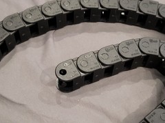 IGUS CABLE HOSE CARRIER FLEX TRACK 09.16.028 40″ Long 1″W 1″H