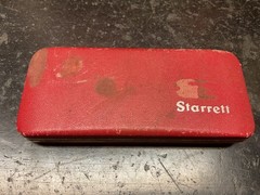 VINTAGE L.S. STARRETT CO. NO. 230 OUTSIDE MICROMETER IN METAL CASE