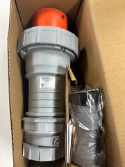 Eaton AH4100P12W – Pin & Sleeve Watertight Connector 100A 125-250V 3P4W