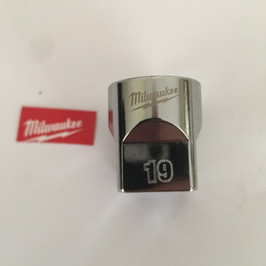 Milwaukee 19mm x 3/8 In. Dr 6-Point Standard Socket Free USA Shipping