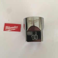 Milwaukee 19mm x 3/8 In. Dr 6-Point Standard Socket Free USA Shipping
