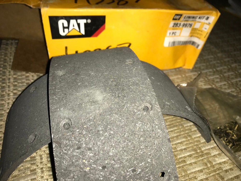 CAT BRAKE Lining Pt# 283-9976 CATERPILLAR Brake and Steering Shoes — OEM NOS