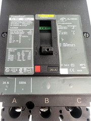 Square D HJA36020 20 Amp 3-Pole I-Line Circuit Breaker 480V 65K — WEAR READ