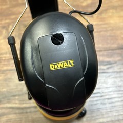DeWalt DPG15 AM/FM Radio Digital Tune Aux Connection Ear Muffs Headset Headphone