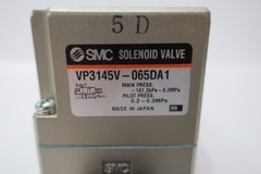 Smc VP3145V-065DA1 Pneumatic Solenoid Valve 0.2-0.3mpa