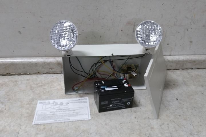 Dual-Lite LM66-12V 120VAC Input 12VDC Output Emergency Light