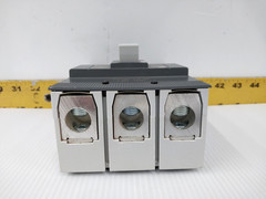 ABB 200 Amp Circuit Breaker 240 VAC / 250 VDC 3 Pole A2A200TT