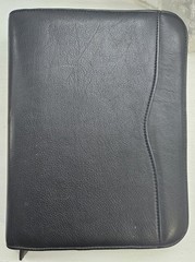 DayTimer Planner Organizer, Black Leather, 7 Ring Binder 8 x 10.5 in. Very Nice