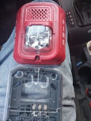 System Sensor P2RL 2 Wire Horn Strobe Sensor – Red
