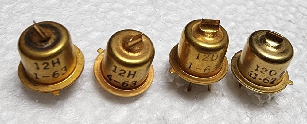 Qty 4 Western Electric Gold Crimp Top (2) 12H & (2) 12D Germanium Transistors